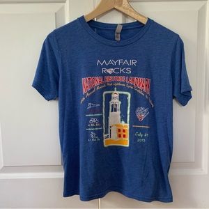 Montauk Point Lighthouse Triathalon shirt womens small S XS hamptons NY